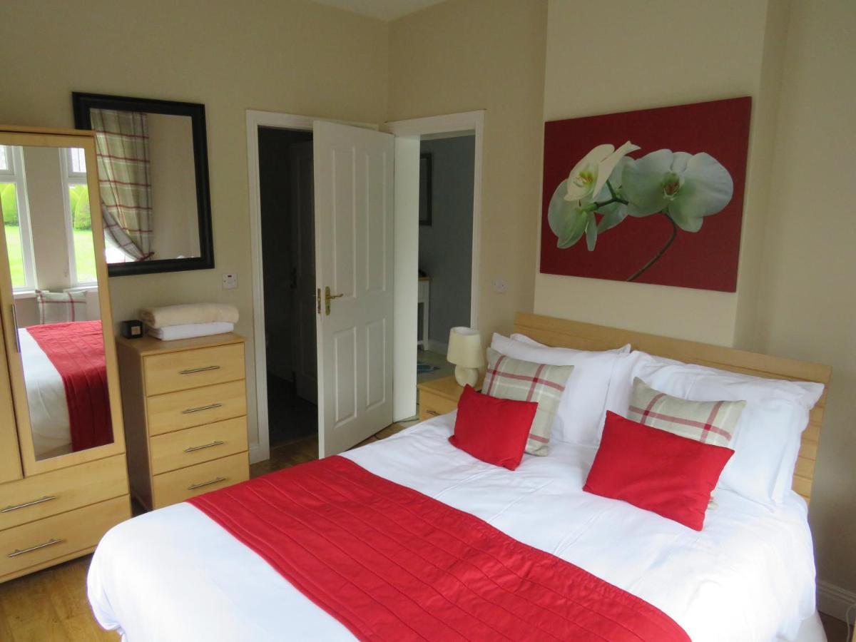 Meadowville Self-Catering คูเชนดอล ภายนอก รูปภาพ