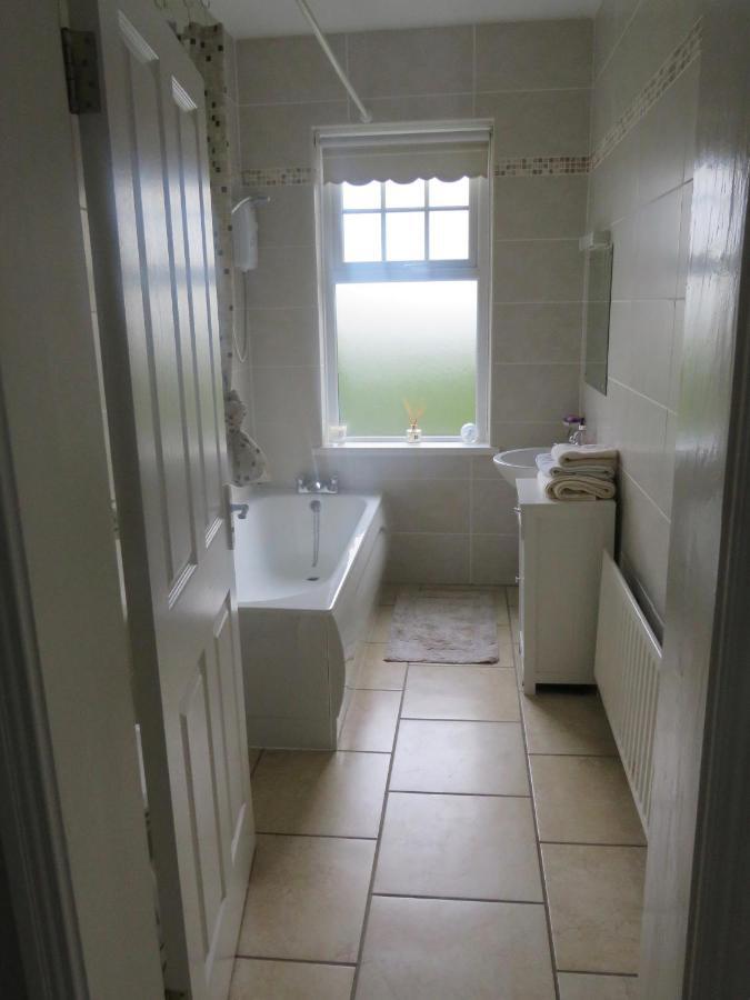 Meadowville Self-Catering คูเชนดอล ภายนอก รูปภาพ